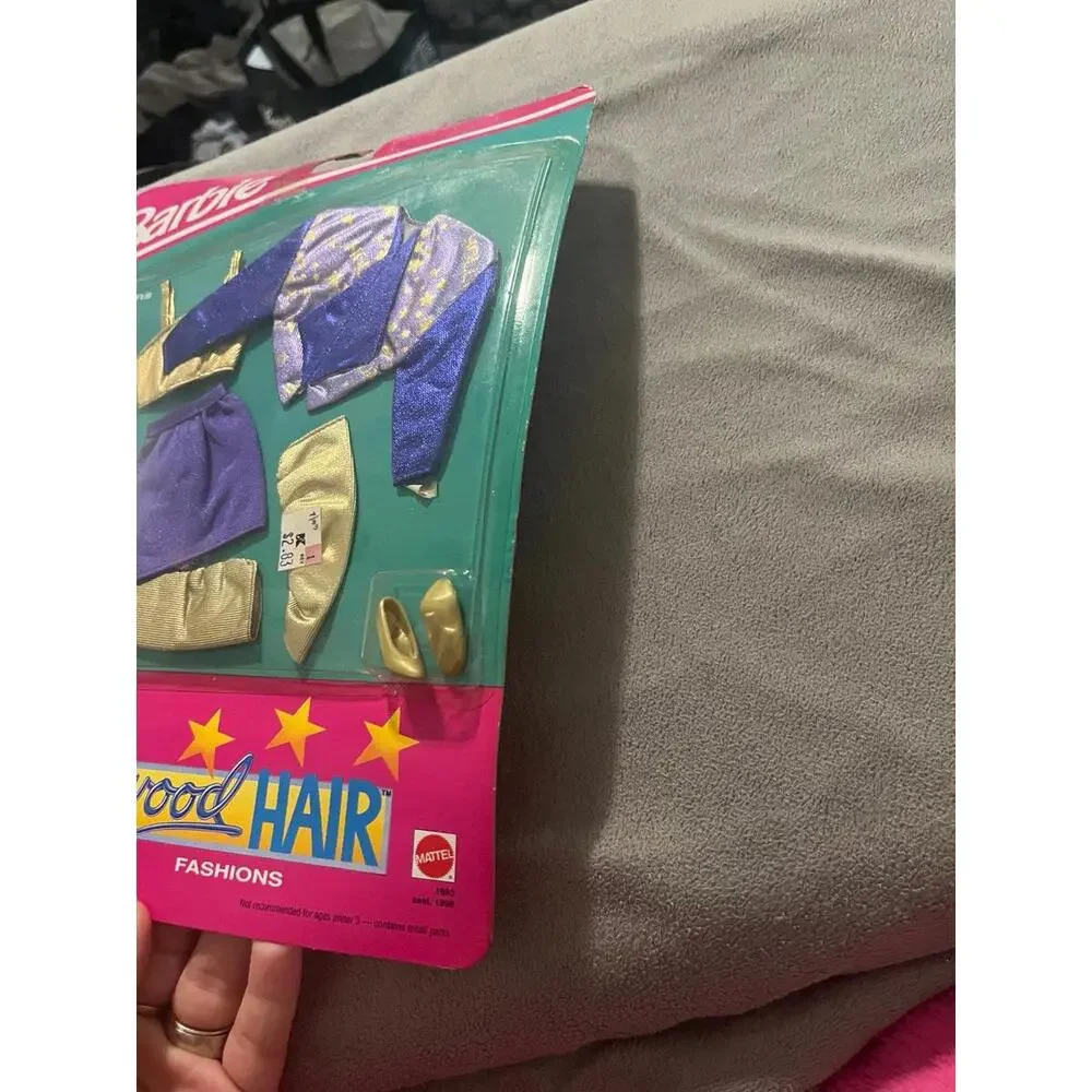 BARBIE'S PURPLE, BLUE & GOLD‎ 